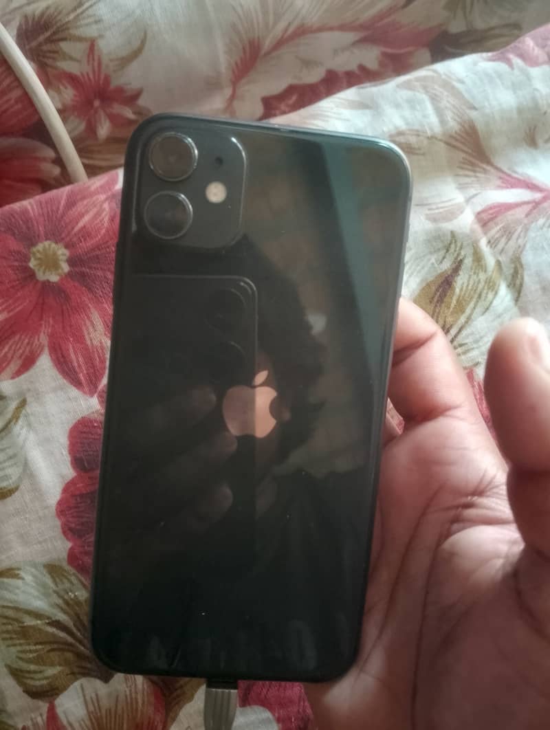 Apple iPhone 11 5