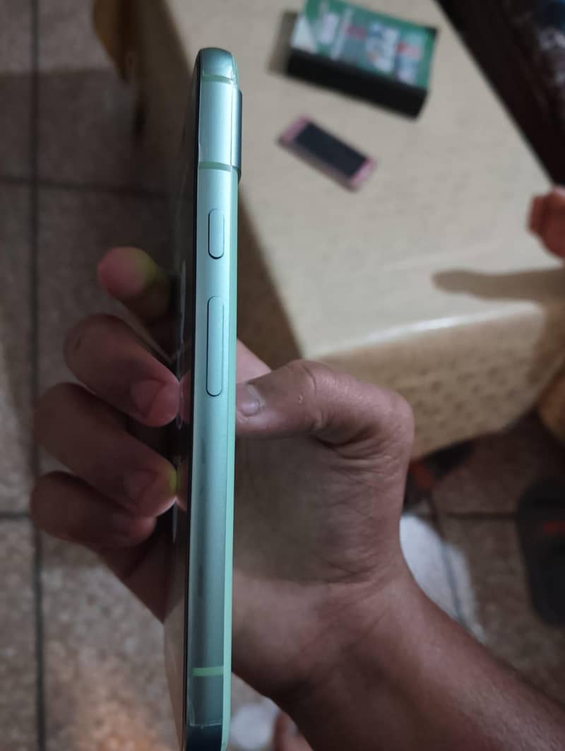 Google Pixel 8a 1