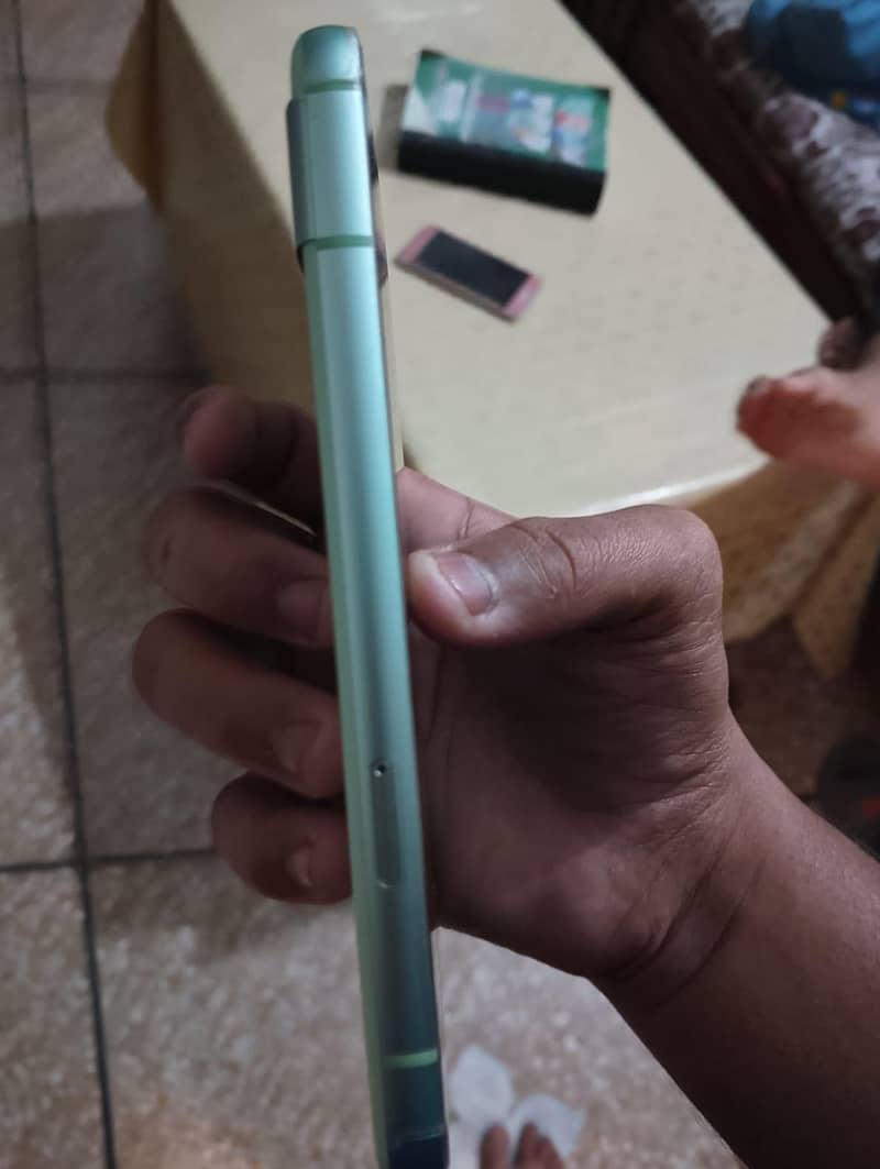 Google Pixel 8a 2