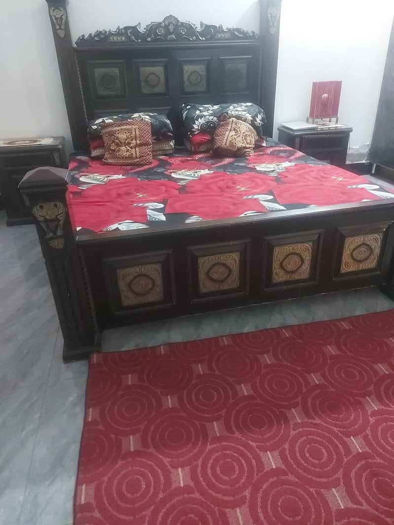 king size bed 1