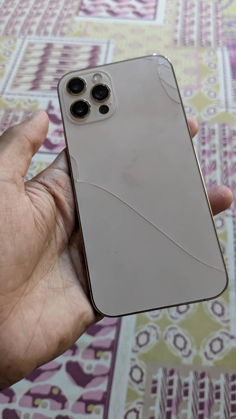 Apple iPhone 12 Pro 1