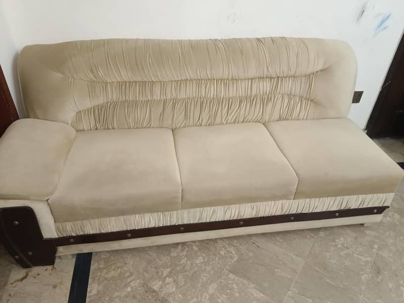 L shape sofa 0