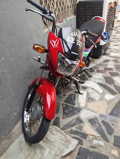 Honda pridor 100 cc  2021 by 22 model
