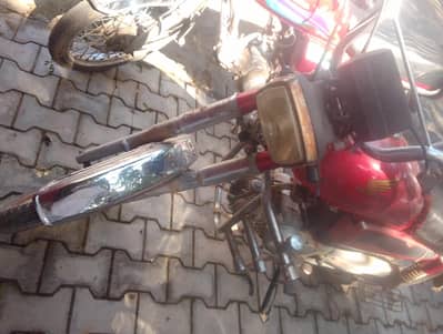 Road King 70cc 2025 Model Red - For Sale in Gujar Khan - 37k