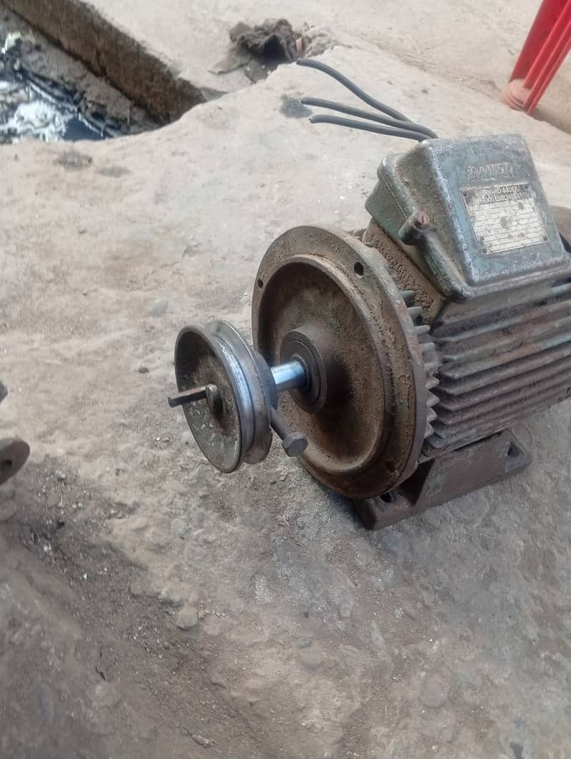 Motor 3