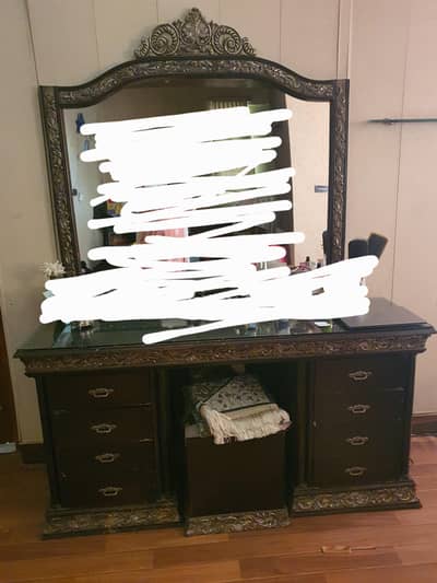 dressing table with mirror and 2 side tables