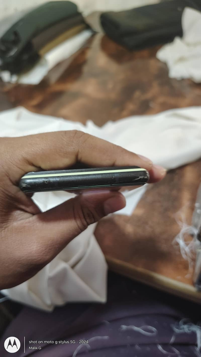 Google Pixel 6 5