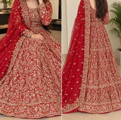 Elegant Red and Gold Bridal Lehenga | Pakistani Wedding Outfit