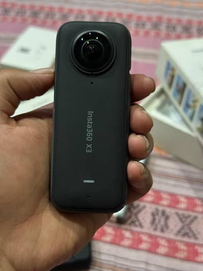 insta 360 X3 with complete box
