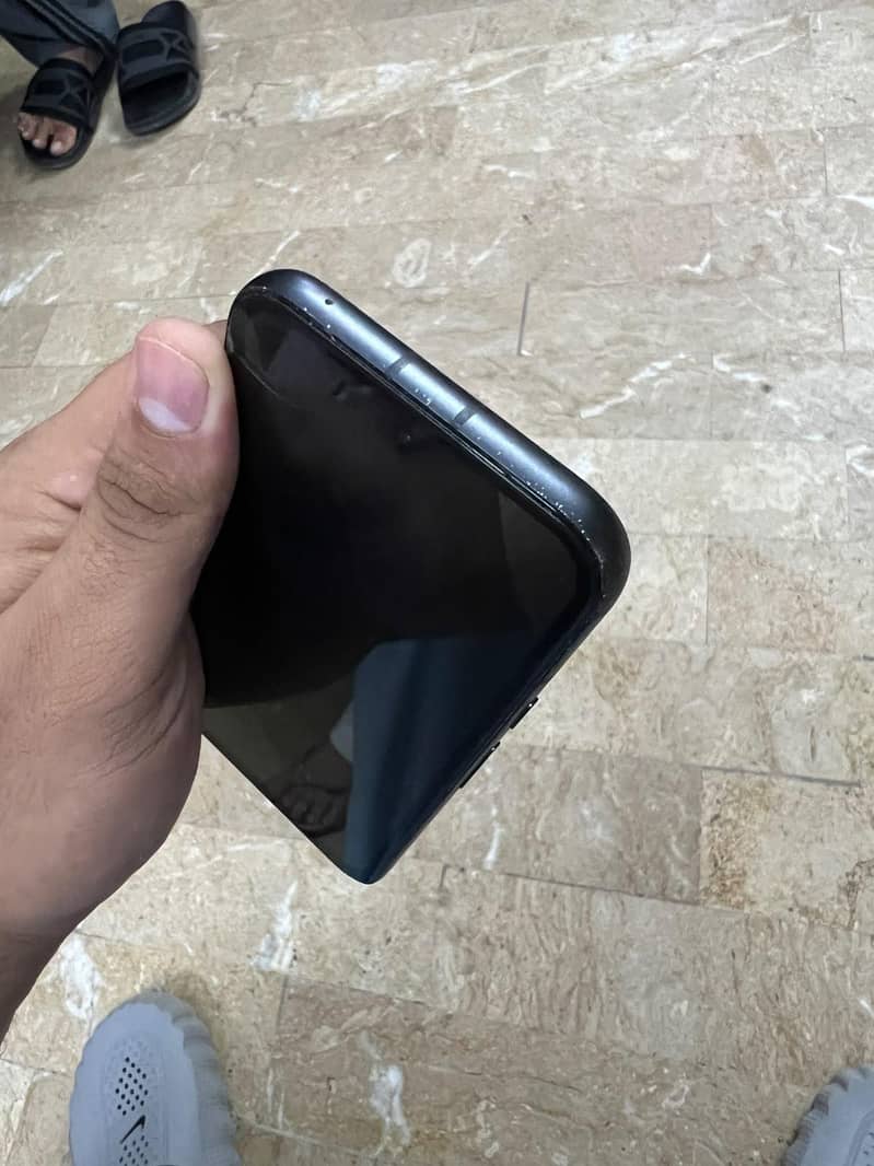 Google Pixel 8a 4