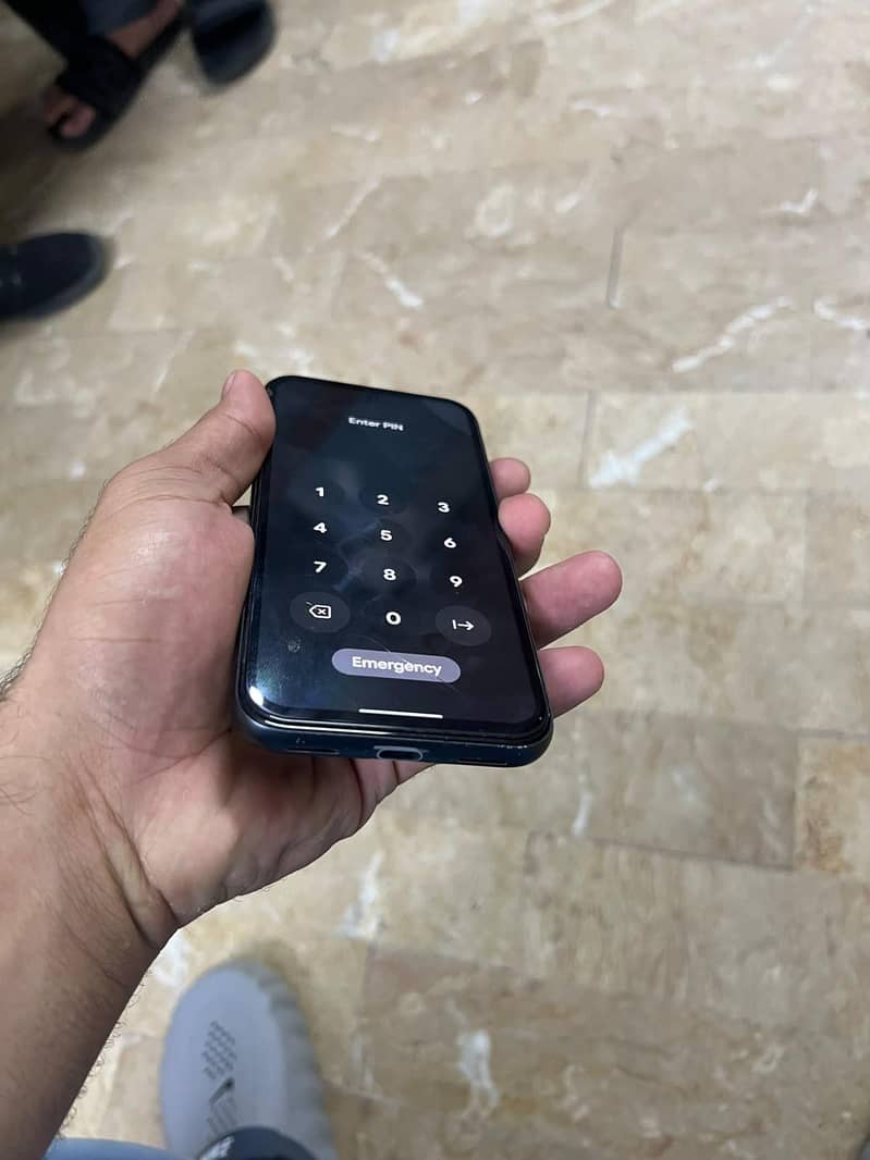 Google Pixel 8a 6