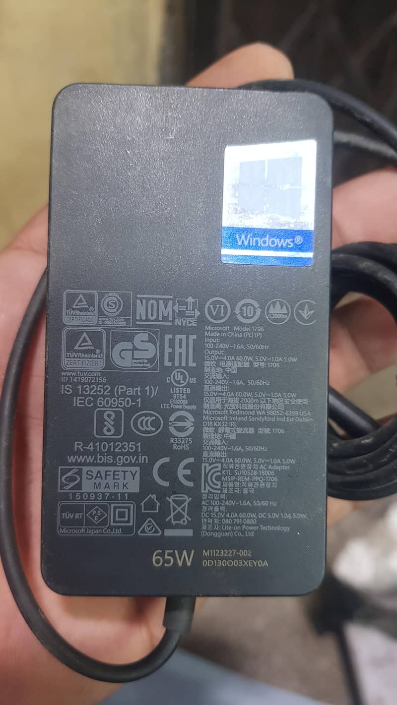 surface chargers 0