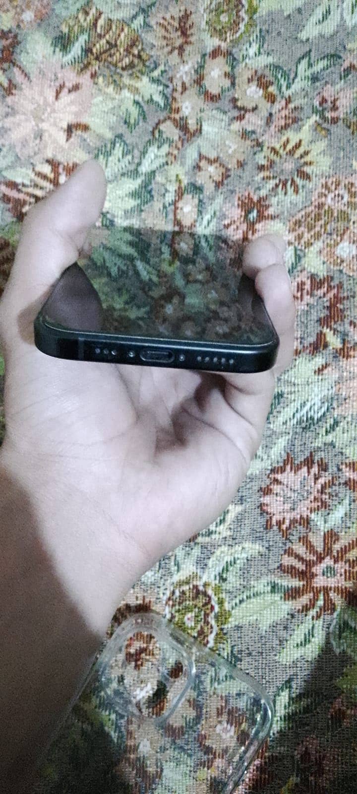 Iphone 15 simple 3