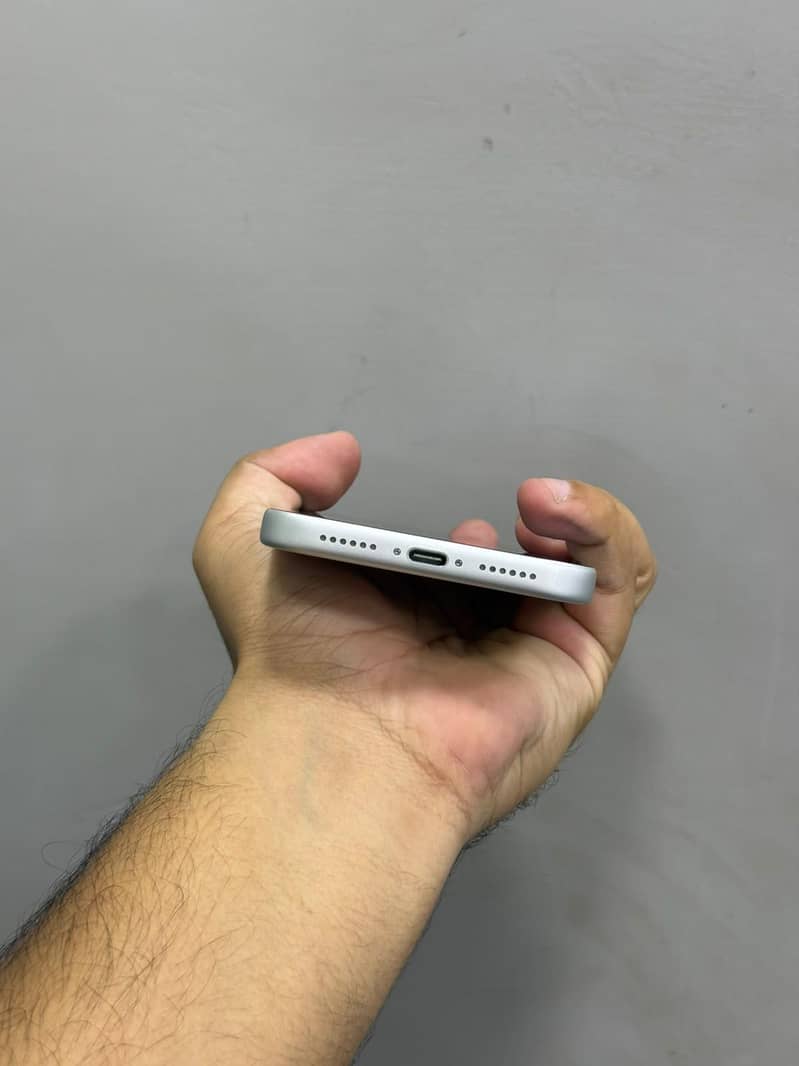 Apple iPhone 17 Pro Max 1