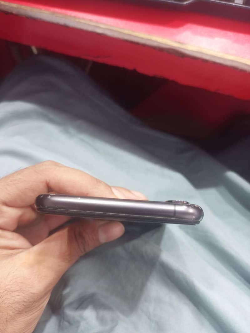 Apple iPhone XS Max 6