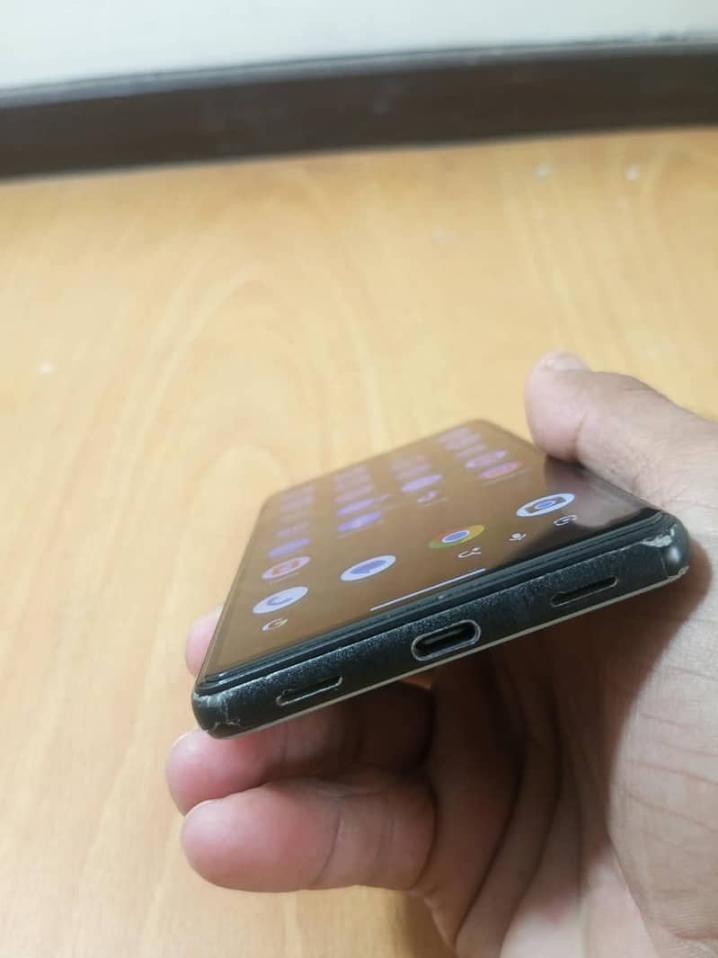 Google Pixel 6a 4