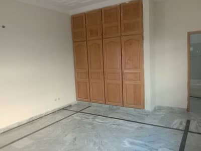 G9/1 40/80 5bedrooms Liveable House Available For Sale CDA Transfer