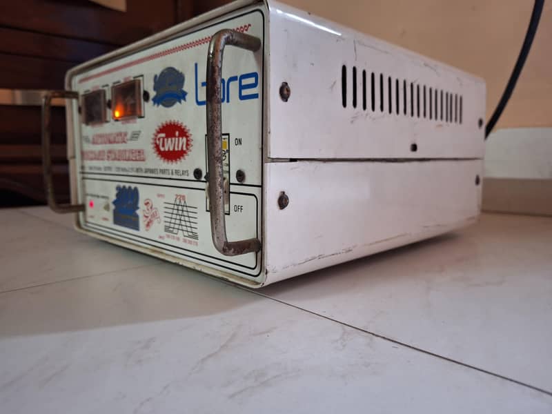 3000W voltage stabiliser 1
