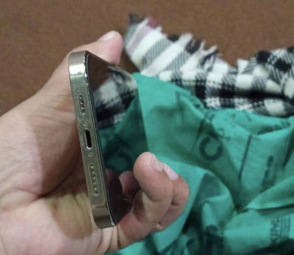 Apple iPhone 13 Pro Max 0