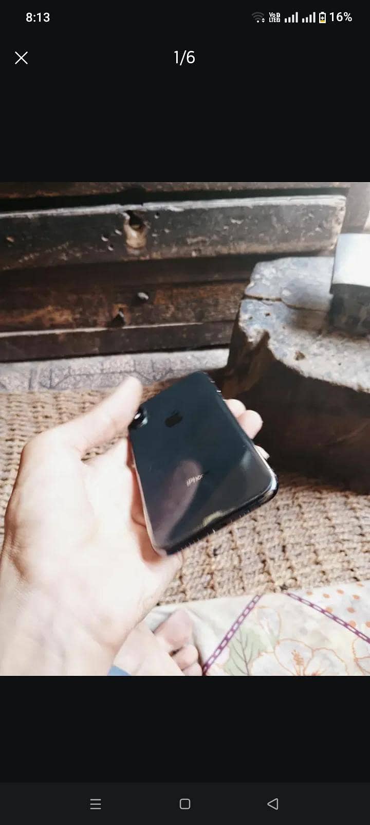 Apple iPhone XS 4