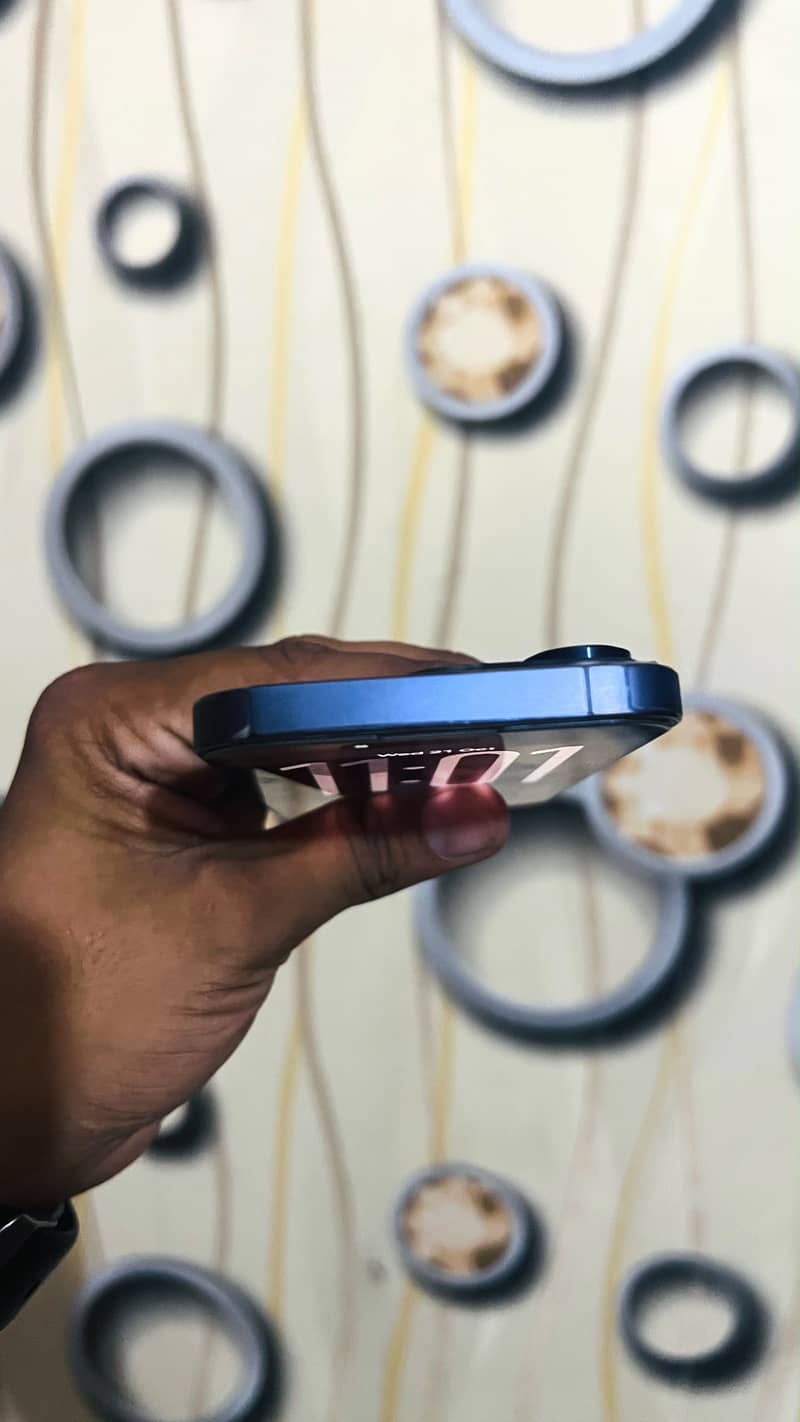 Apple iPhone 14 Pro 1