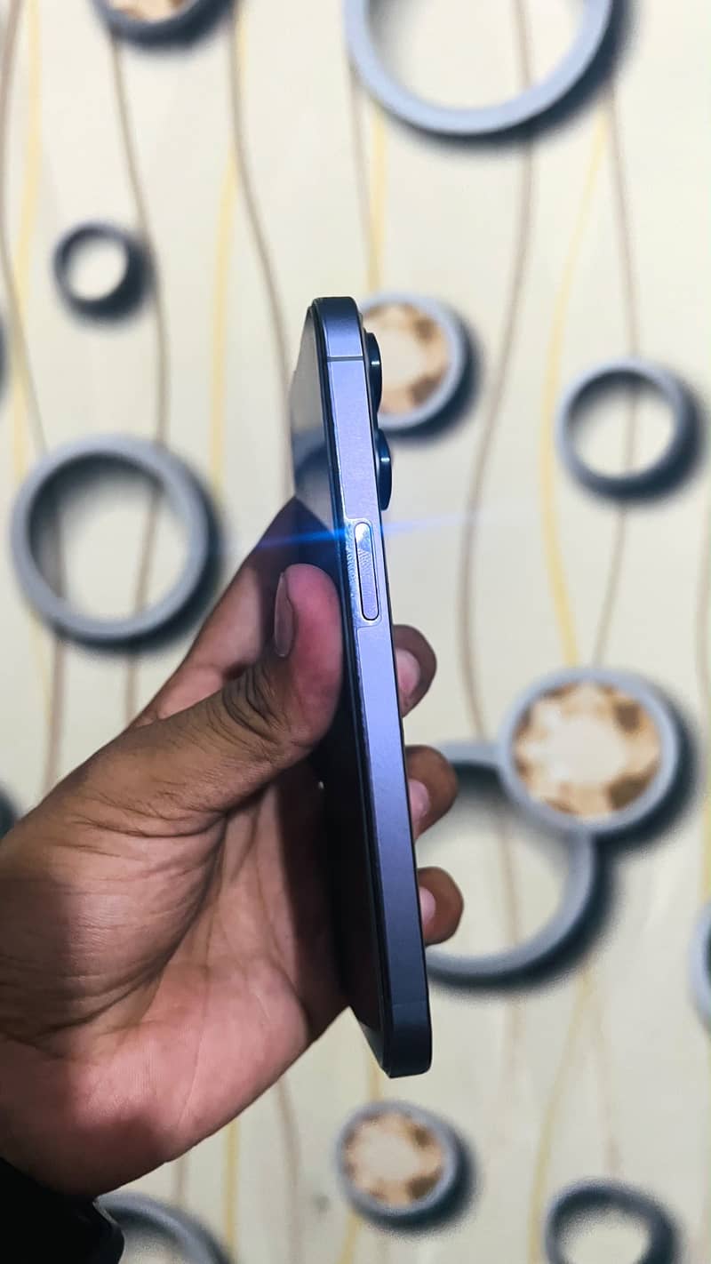 Apple iPhone 14 Pro 3