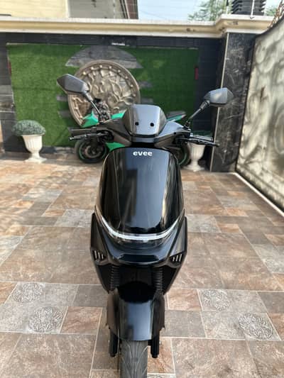 EVEE S1 IN EXCELLENT CONDITION electric scooter for sale