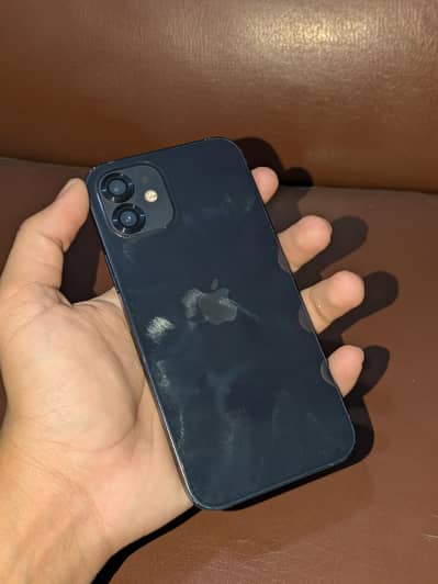 Apple iPhone 12