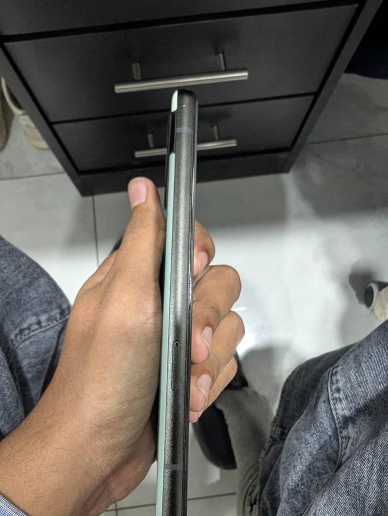 Google Pixel 6a 3