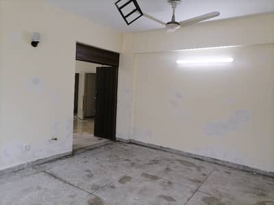 Prime Location House Of 12 Marla Is Available In Contemporary Neighborhood Of Askari
