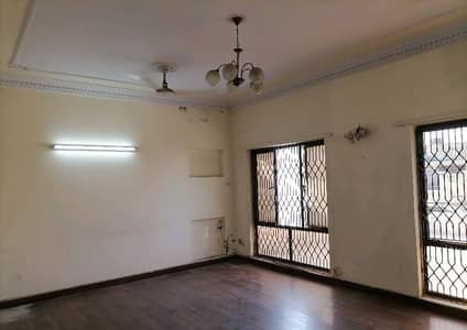 Reserve A Prime Location Flat Now In Askari 5