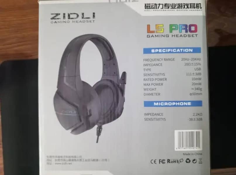 USB single wired headphones 1