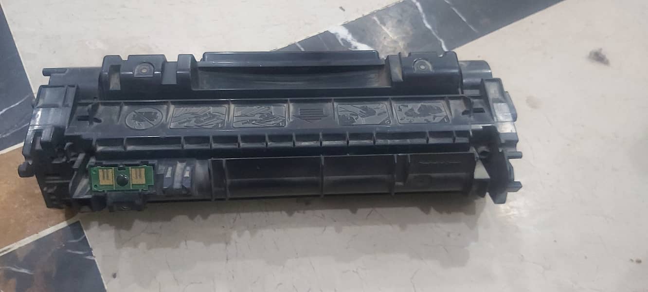 HP laserjet 1320n printer 1