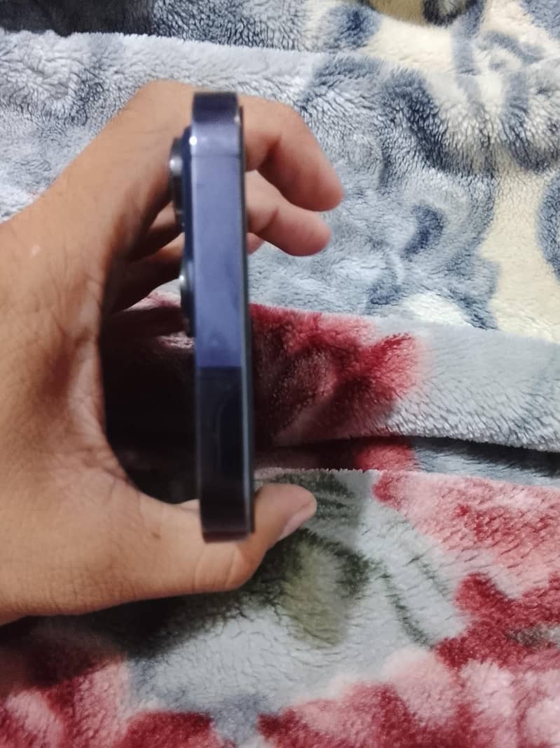 Apple iPhone 14 Pro Max 5