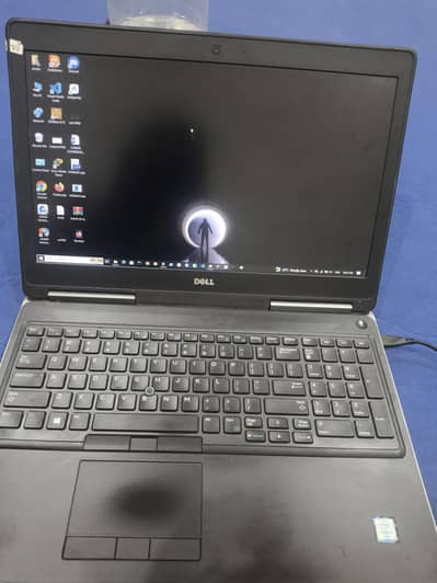 Dell Precision 7510 | i7 6th HQ | 8GB RAM | 256GB SSD + 1TB | 2GB GPU
