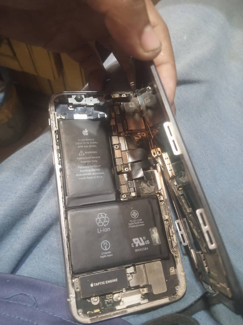 Apple iPhone X 1