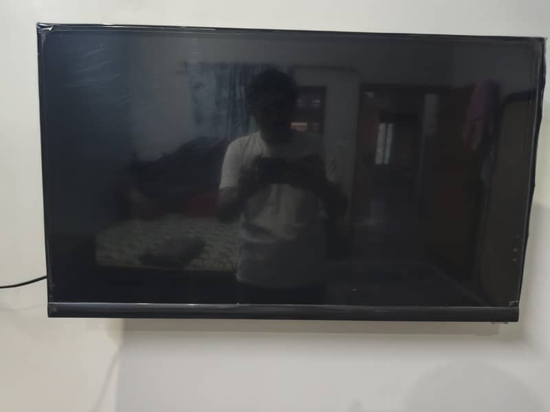32 Inch Tv 0