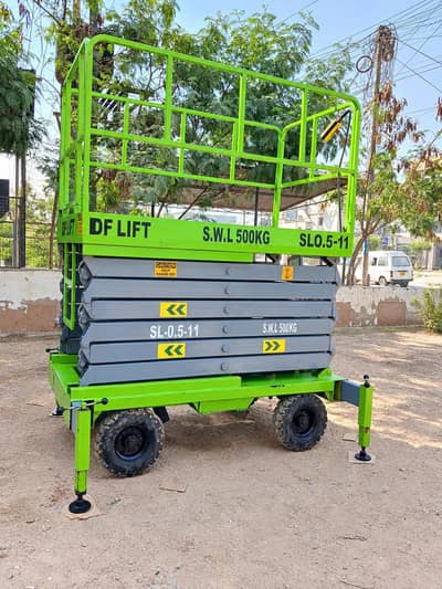 42 Ft Scissor Lift On Rent | Daily & Monthly Basis in all Pakistan
