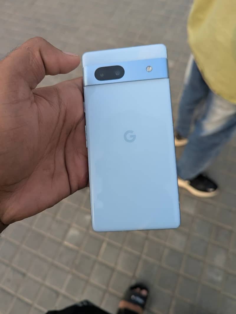Google Pixel 7a 3