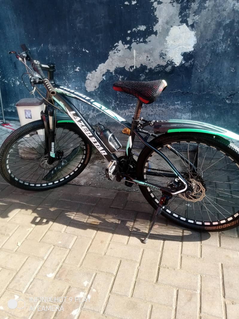 Hybrid Bicycle 0