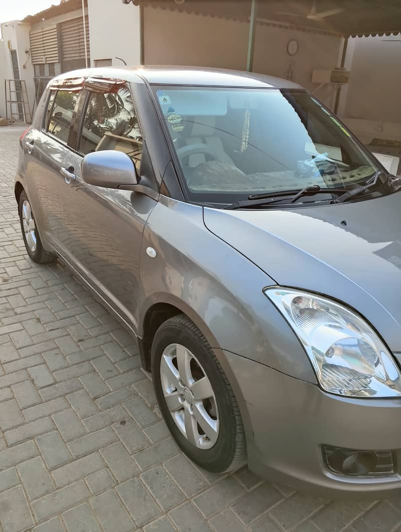 Suzuki Swift 2015 4
