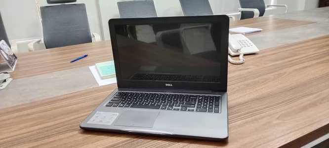 DELL INSPIRON i7 , 7th GEN 16 GB RAM Lush Condition Urgent Sale