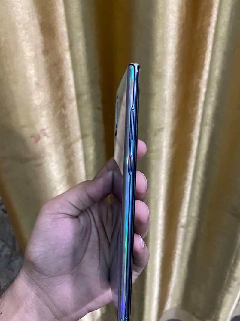 Samsung Mobile Note 10 Plus 3