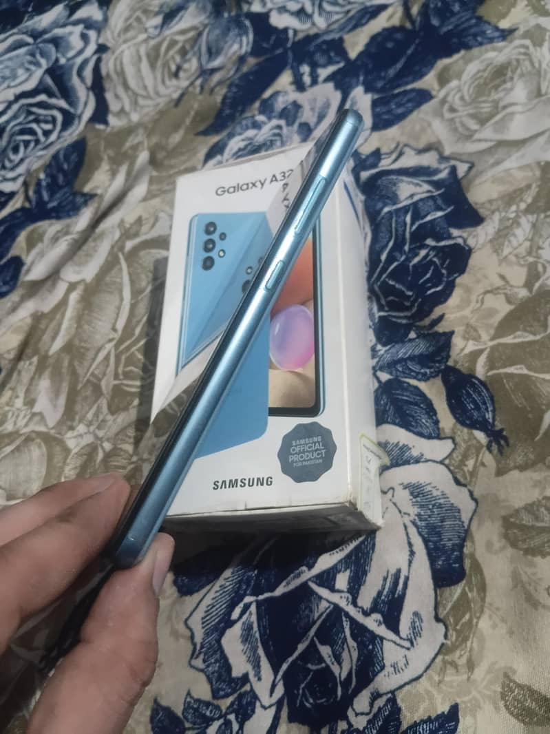 Samsung Mobile A32 3