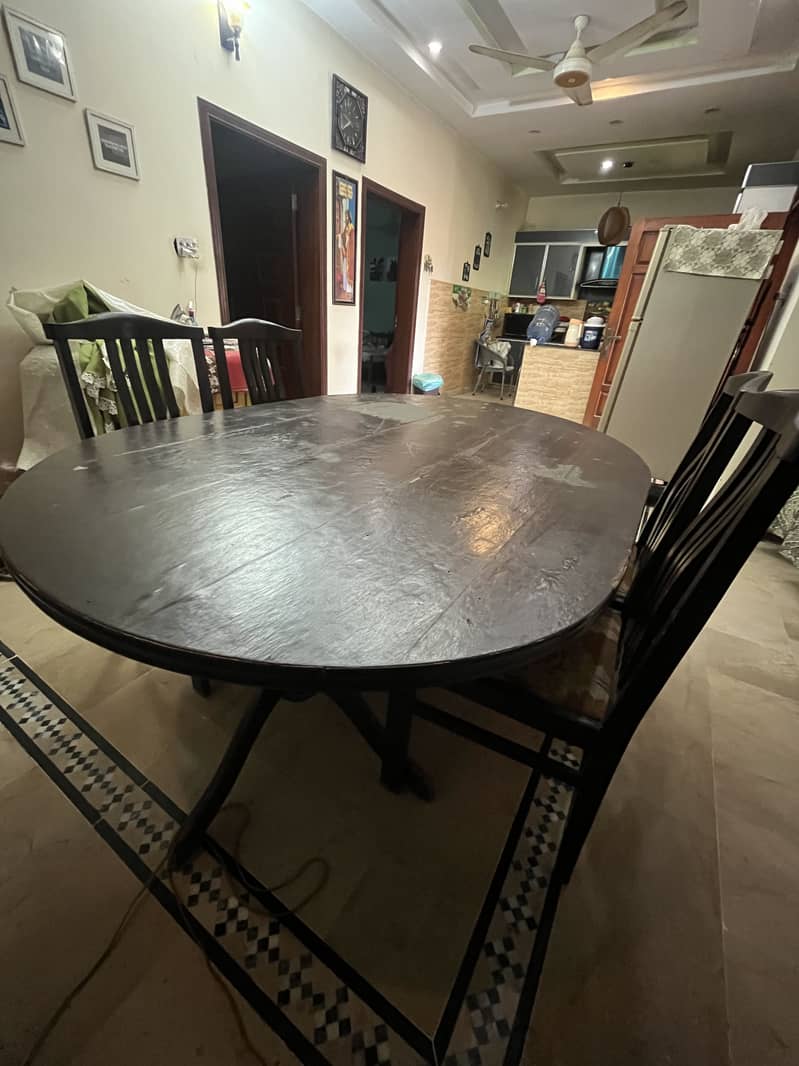 Dining table with 4 chairs 3
