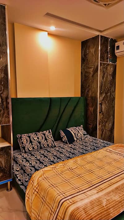 ONE BEDROOM FURNISHED APARTMENT FOR RENT IN TULIP BLOCK BAHRIA TOWN LAHORE