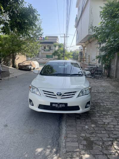 Toyota Corolla Altis 2013