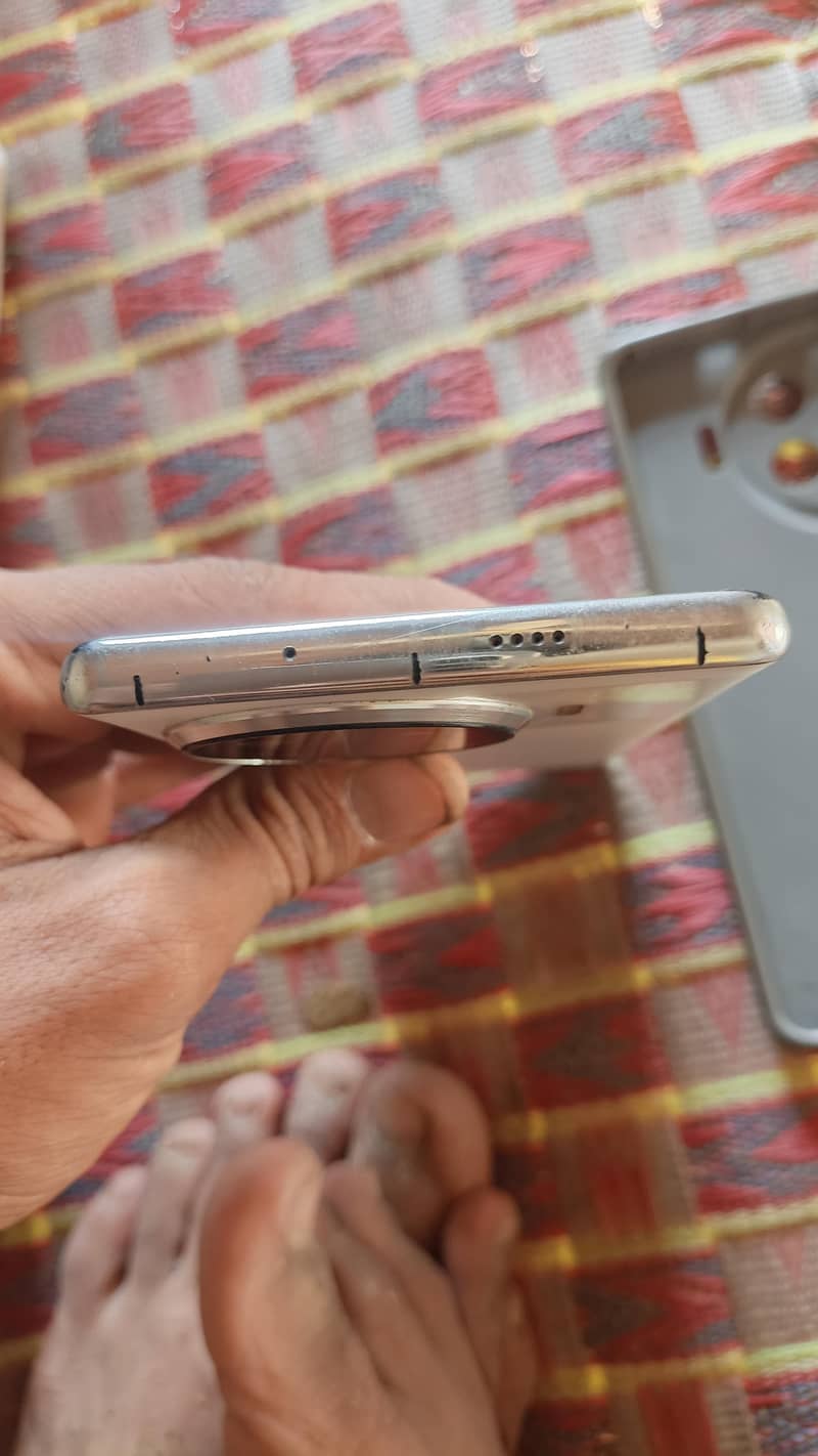 Tecno Spark 20 Pro Plus 0