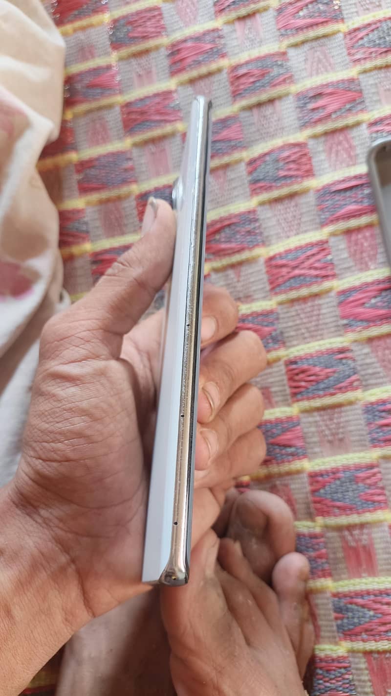 Tecno Spark 20 Pro Plus 2