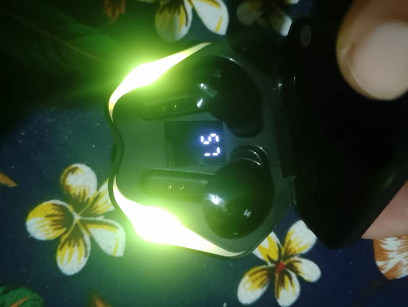 x15 earbuds 0